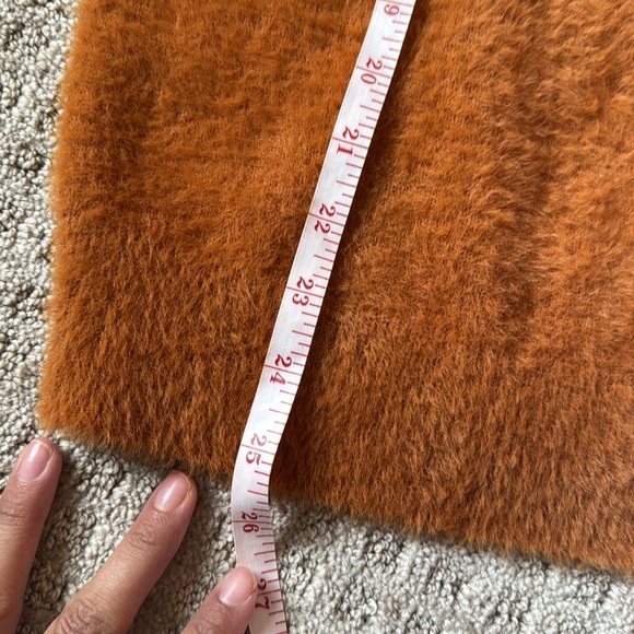 Maeve Scoop Neck Eyelash Fuzzy Sweater Tee Orange size XL - Picture 7 of 7